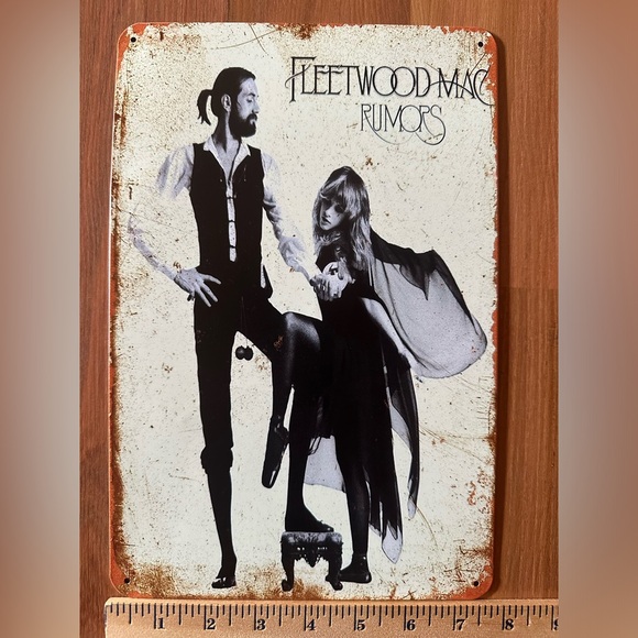 NWT Fleetwood Mac Rumors tin sign - Picture 3 of 3